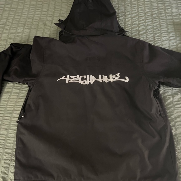 Technine Jacket - Picture 5 of 16